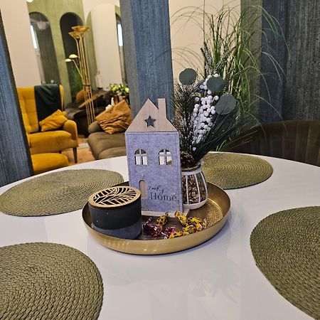 Apartament M ヴァトラ・ドルネイ エクステリア 写真