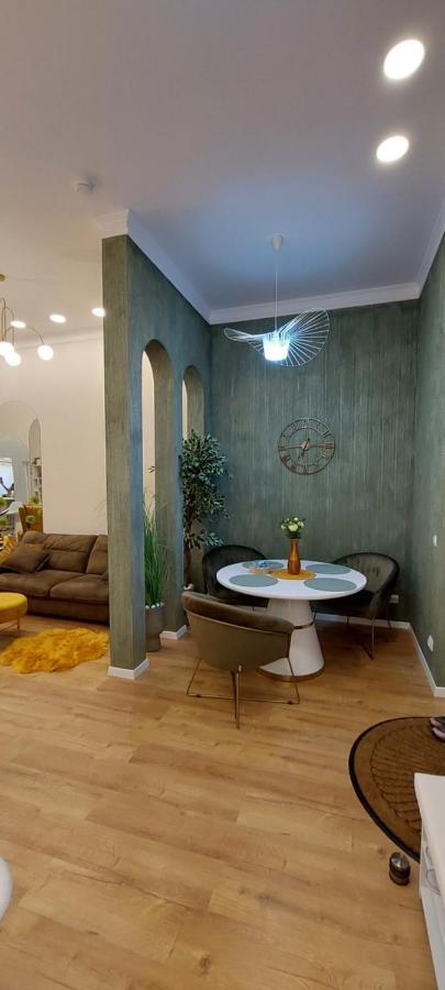 Apartament M ヴァトラ・ドルネイ エクステリア 写真