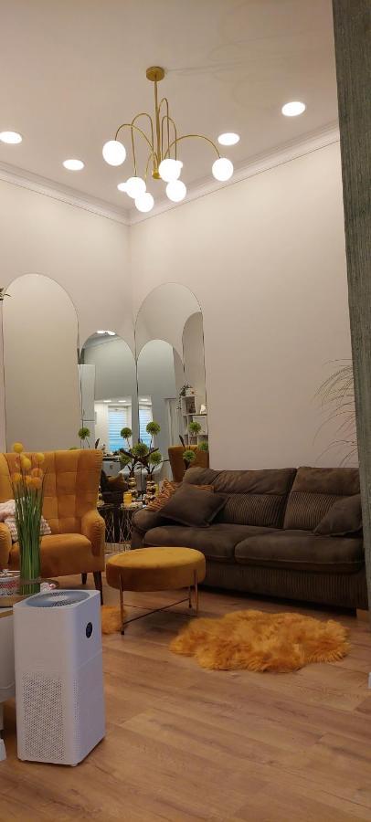 Apartament M ヴァトラ・ドルネイ エクステリア 写真