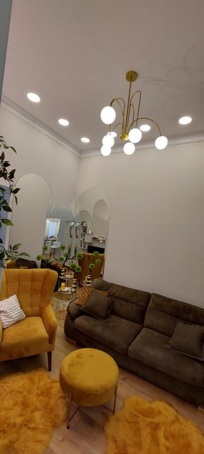 Apartament M ヴァトラ・ドルネイ エクステリア 写真