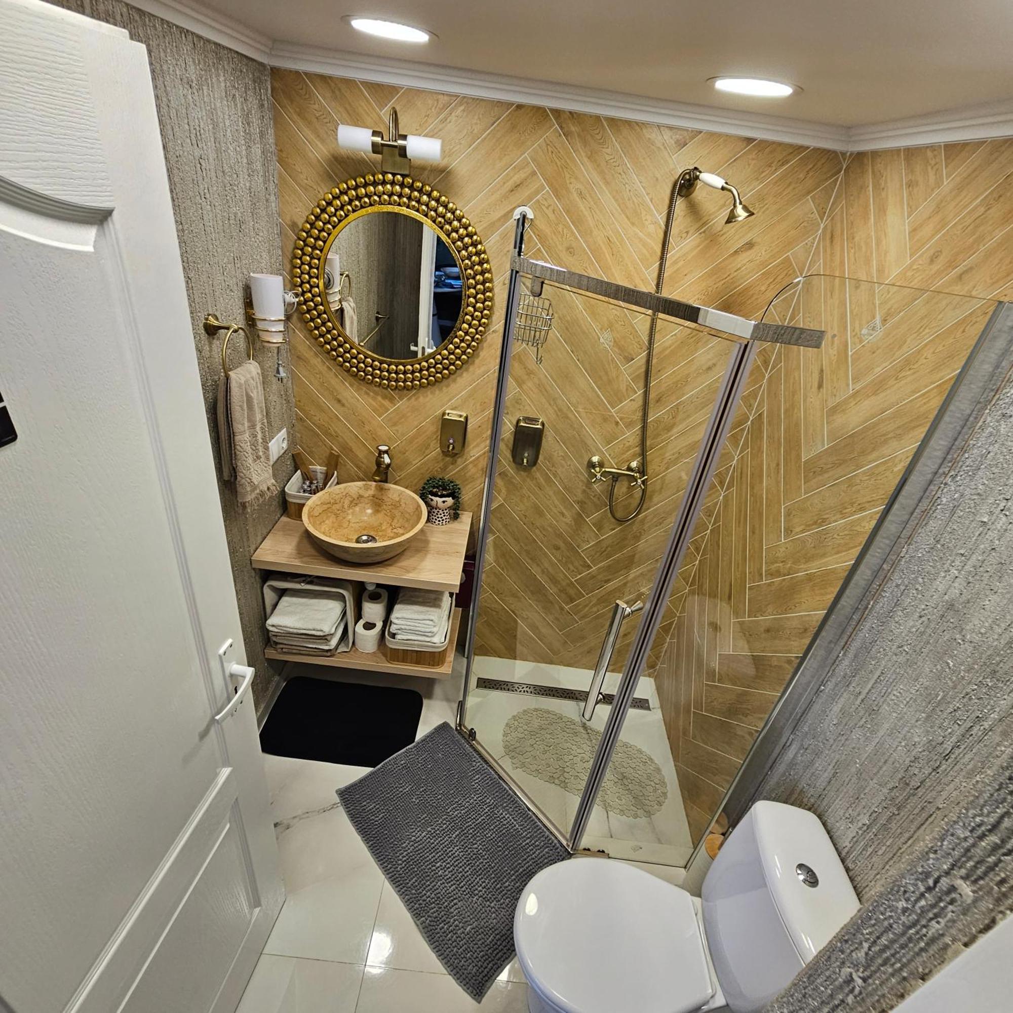 Apartament M ヴァトラ・ドルネイ エクステリア 写真