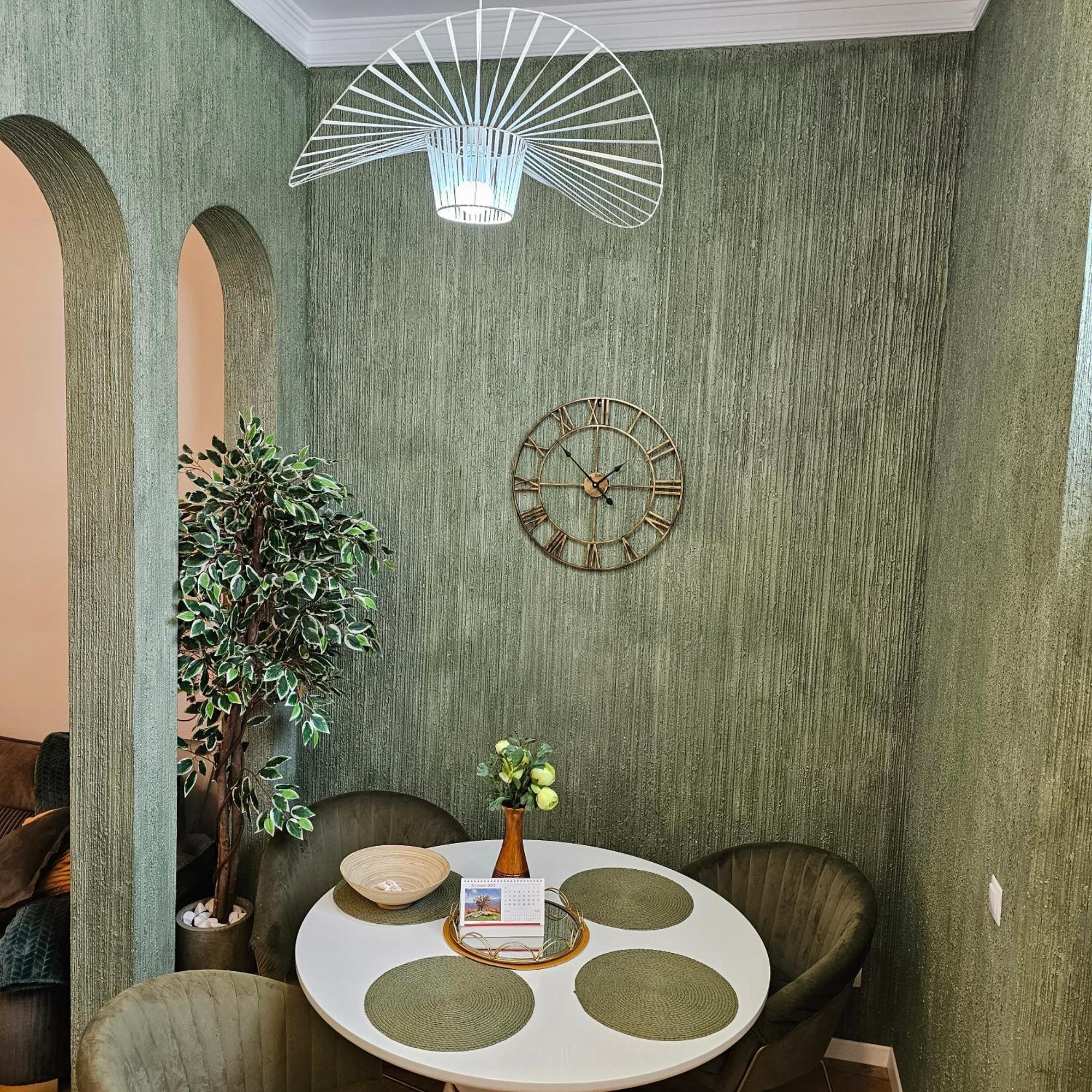 Apartament M ヴァトラ・ドルネイ エクステリア 写真